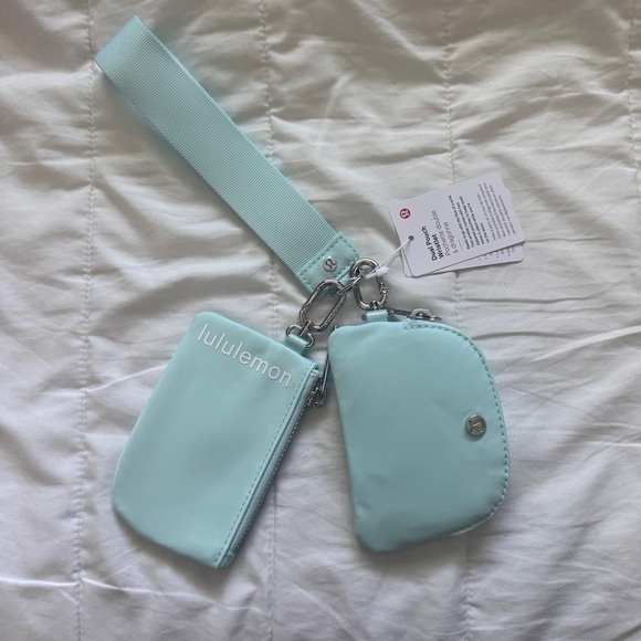 3&4 Lululemon Dual Pouch Wristlet - Ideal Mint - Picture 3 of 7